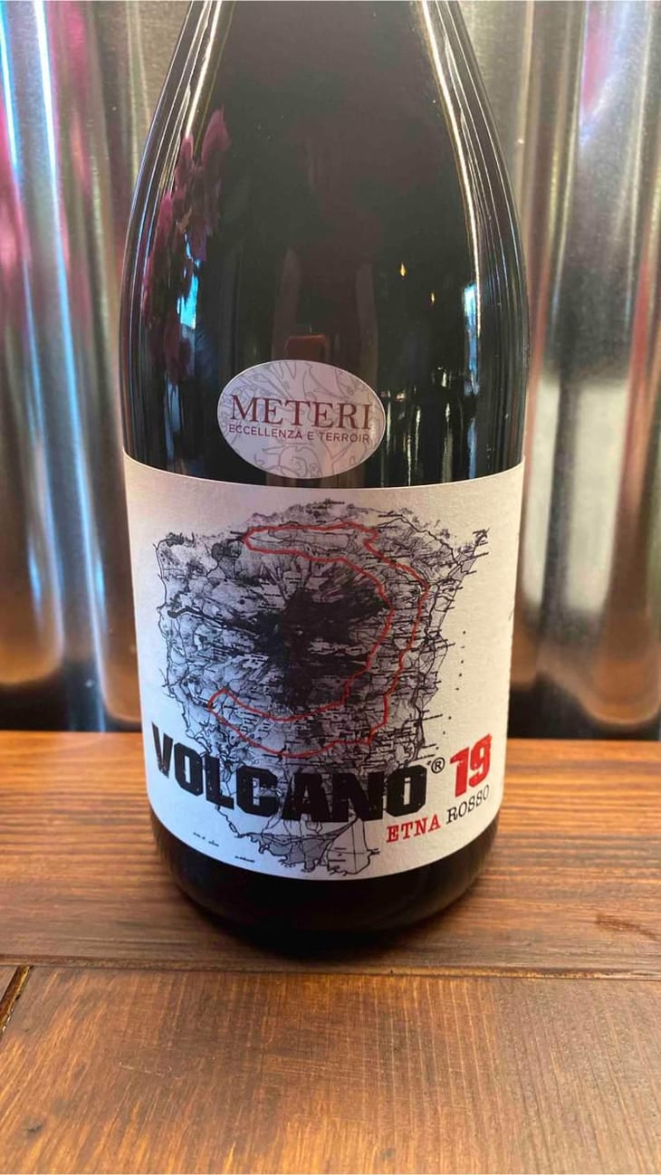 Volcano 19 - Azienda Agricola Monterosso - Aurelio Marconi, Giovanni Ferlito, Gianluca Strano 