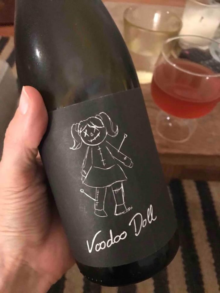 Voodoo Doll - Weingut Bianka und Daniel Schmitt - Daniel & Bianka Schmitt 
