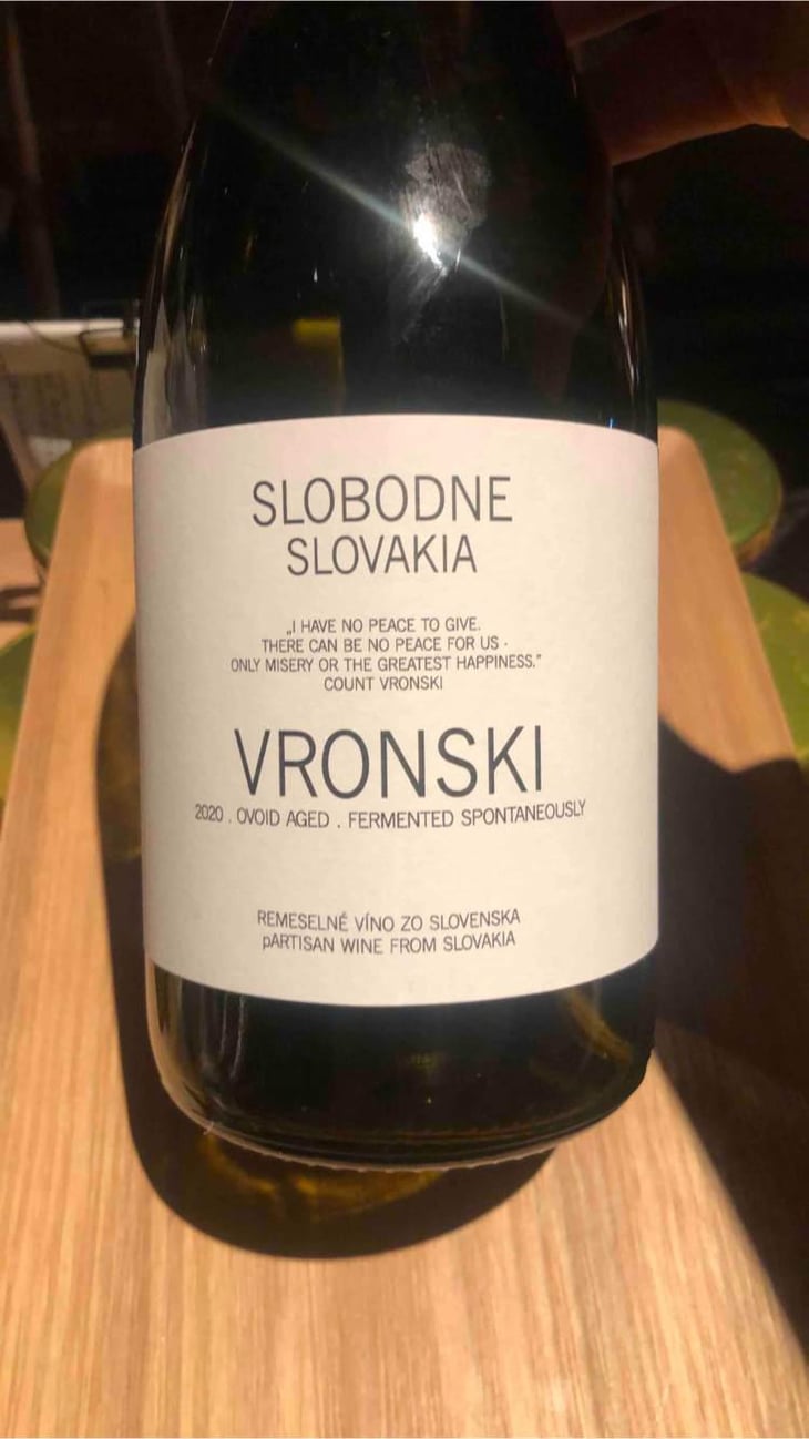 Vronski - Slobodné Vinárstvo - Majer Zemianske Sady - Michal Kuropka, Agnes Lovecká, Katarína Kuropková -2020