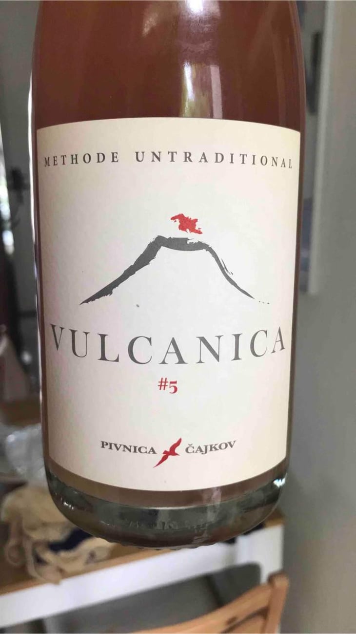 Vulcanica #5 - Pivnica Čajkov - Marek Uhnák 