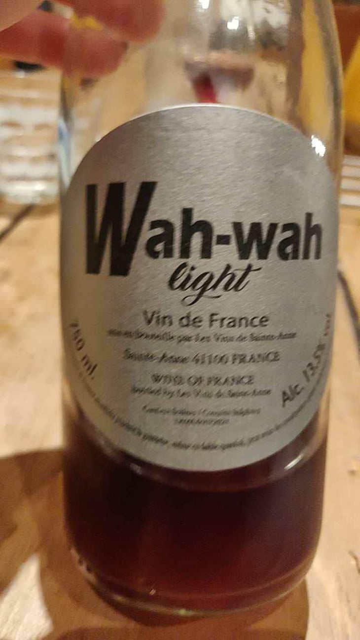 Wah Wah Light - Domaine Le Clocher - Les Vins de Sainte Anne - Brendan & Sean Tracey 