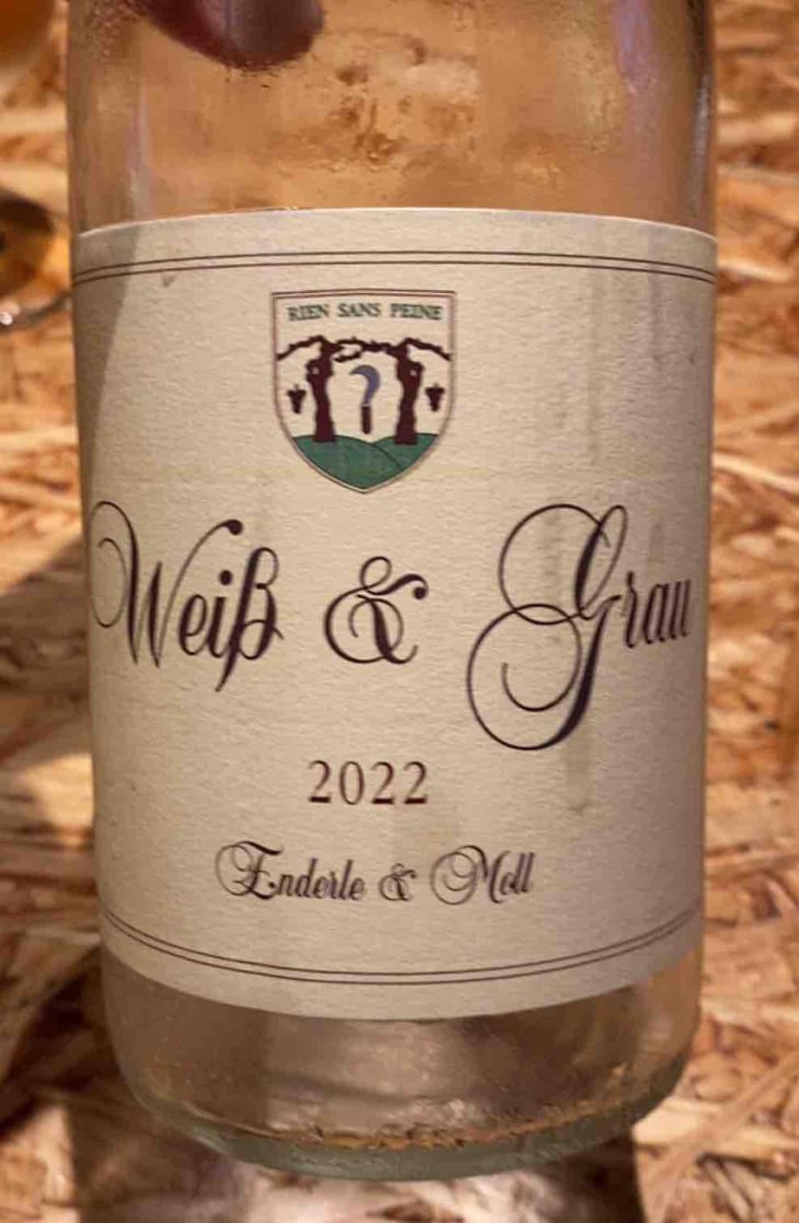 Weiß & Grau - Enderle & Moll - Florian Moll & Max Lecat 