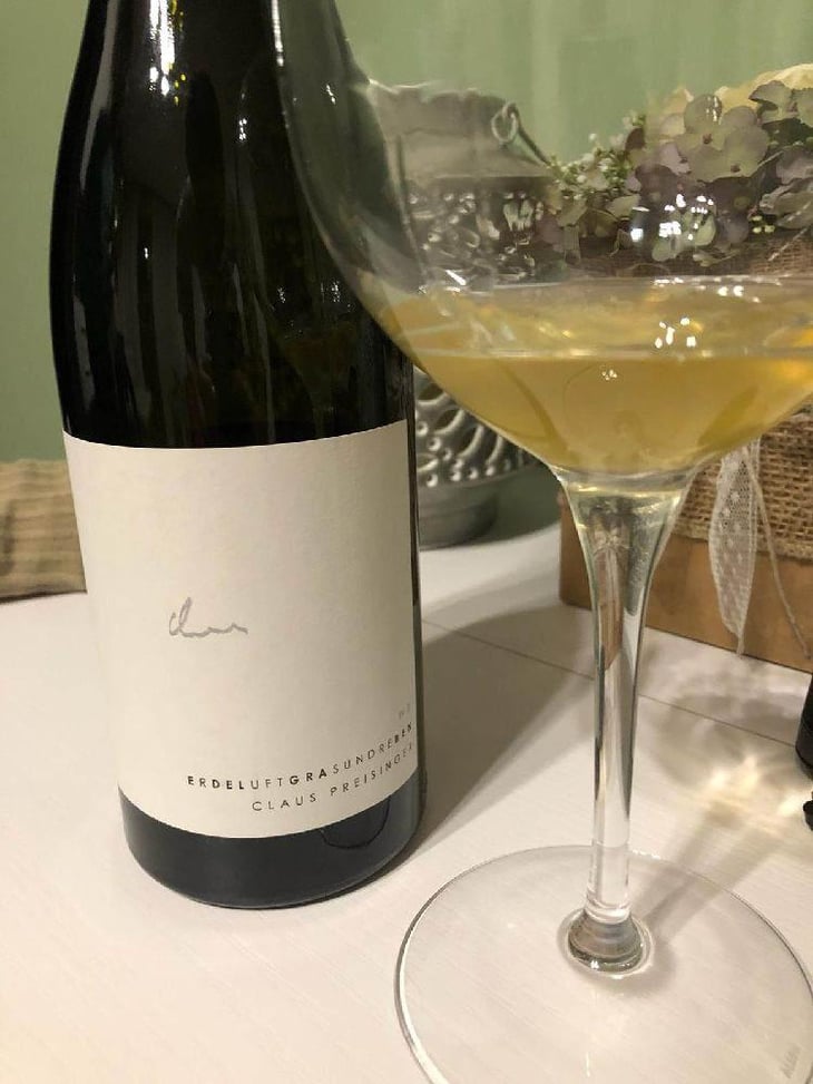 Weißburgunder ErDELuftGRAsundreBEN - Weingut Claus Preisinger - Claus Preisinger 
