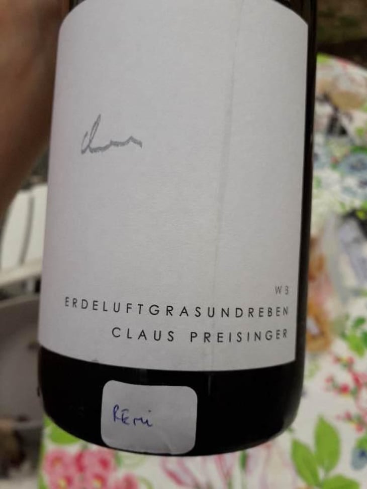 Weißburgunder ErDELuftGRAsundreBEN - Weingut Claus Preisinger - Claus Preisinger 