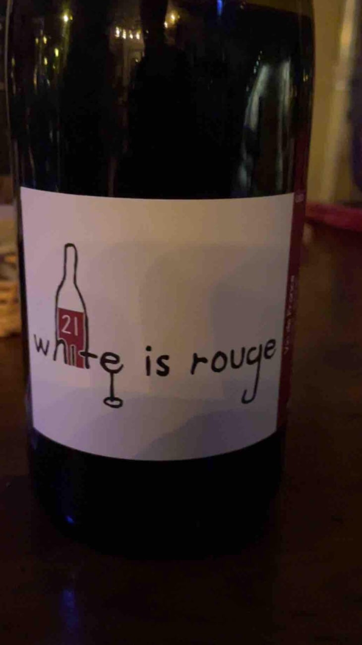 White is Rouge - Gregory White - Gregory White 