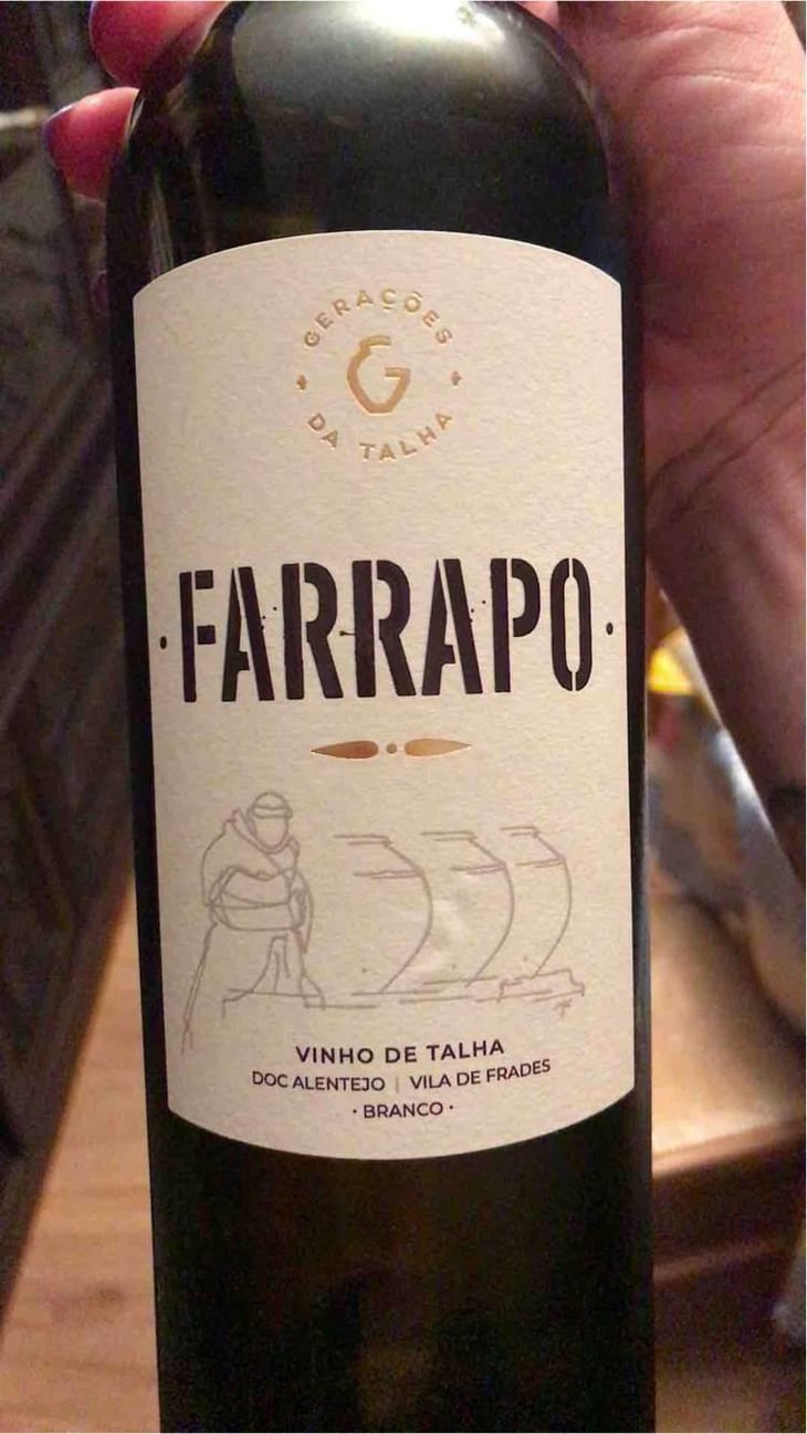 Farrapo Branco - Gerações da Talha - Teresa Caeiro 