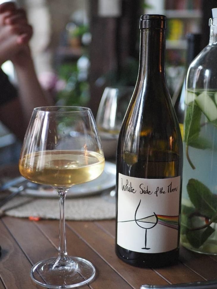 White Side of the Moon - Domaine Des Canailles - Simon Perot 