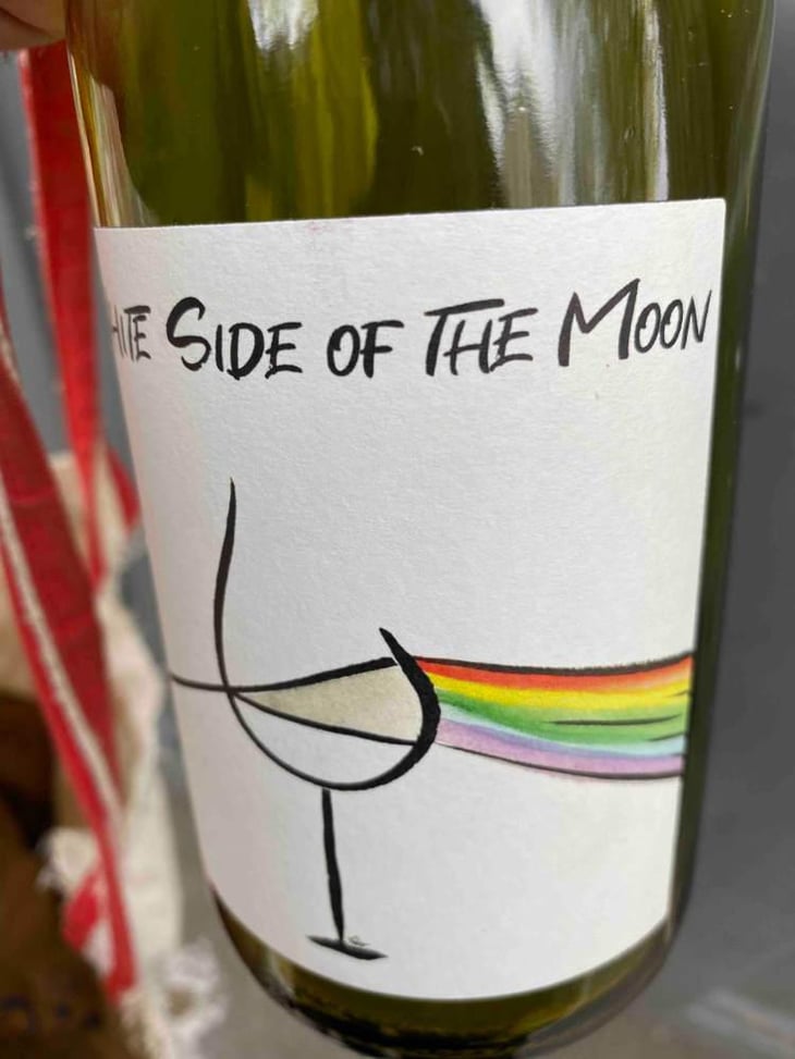 White Side of the Moon - Domaine Des Canailles - Simon Perot 