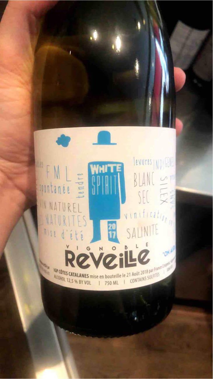 White Spirt - Vignoble Réveille - France Crispeels 