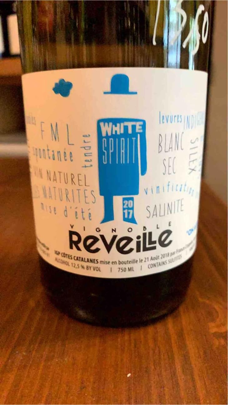 White Spirt - Vignoble Réveille - France Crispeels 