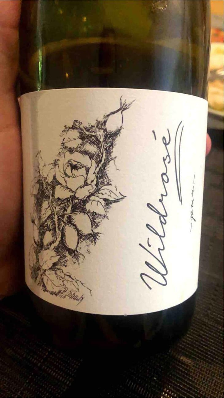 Wildrosé - Brand Bros - Weingut Brand - Daniel & Jonas Brand 