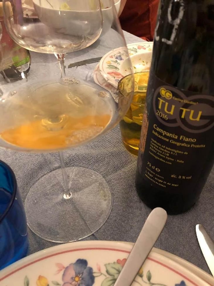 Tu-tu - Cantina Giardino - Antonio Di Gruttola & Daniela De Gruttola 