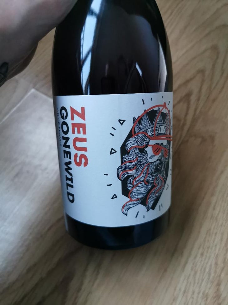 Zeus Gone Wild - Domaine Des Marnes Blanches - Pauline & Géraud Fromont 