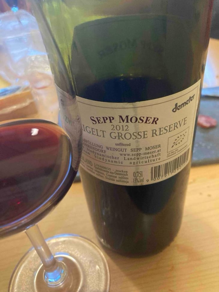 Zweigelt Reserve - Vitikultur MOSER - Familie Moser 