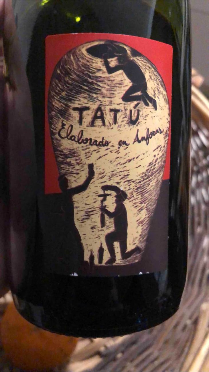 Tatu - Stella Crinita - joanna-foster-ernesto-catena 