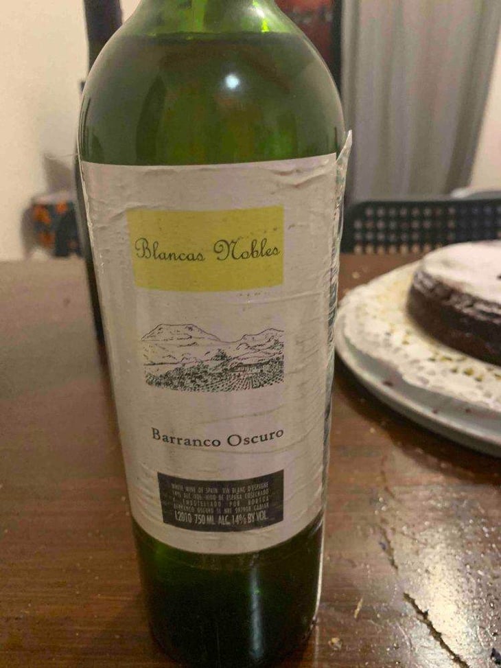 Blancas Nobles - Barranco Oscuro - manuel-lorenzo-valenzuela 