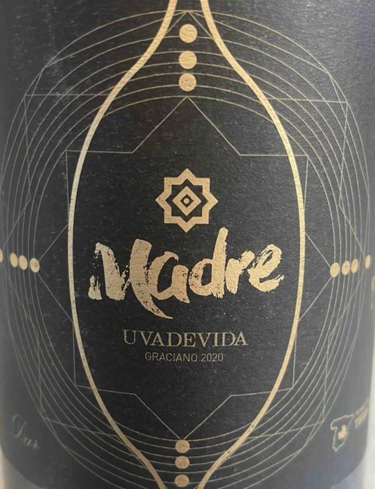 Madre - Uva de Vida - carmen-lopez-luis-ruiz -2021