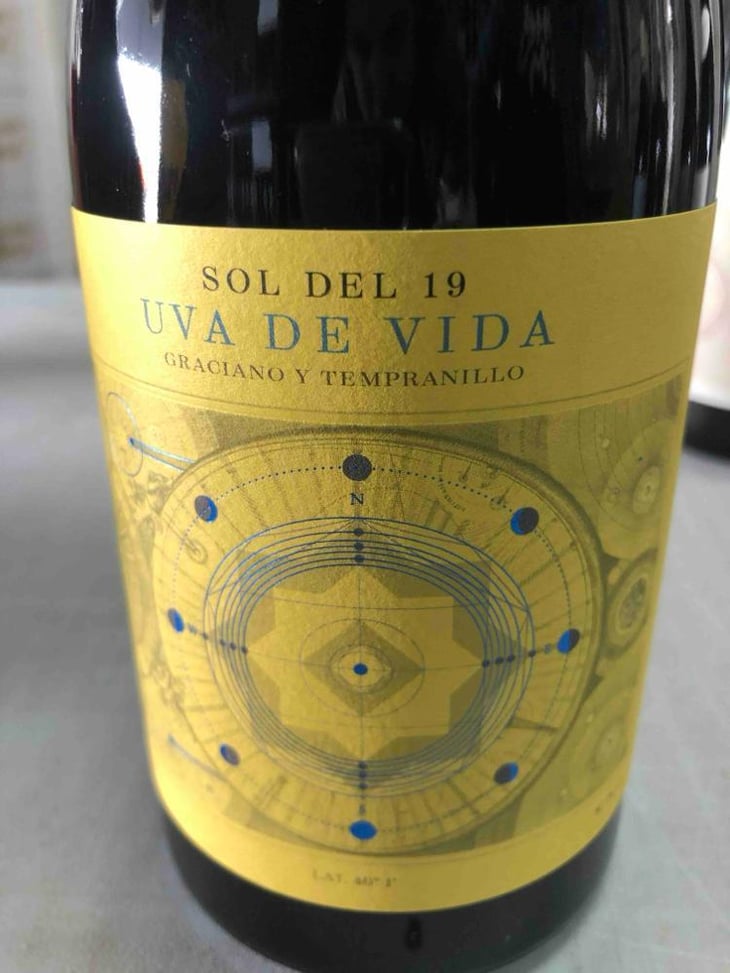 Sol del 19 - Uva de Vida - carmen-lopez-luis-ruiz -2019