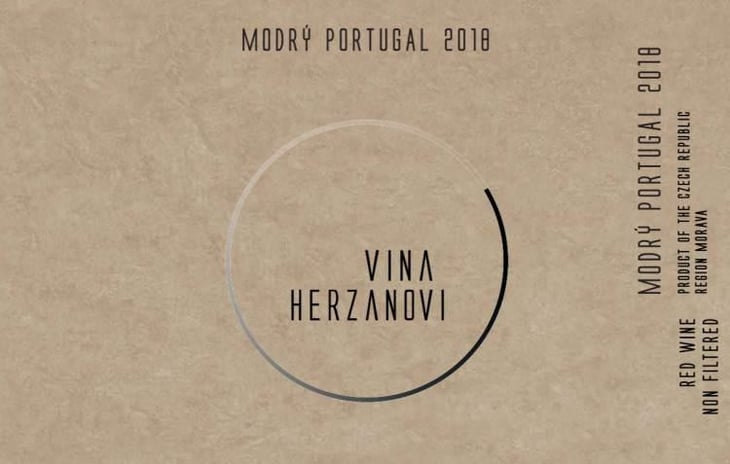 Modry Portugal - Vína Herzánovi - sandra-zuzana-jakub-herzan -2018