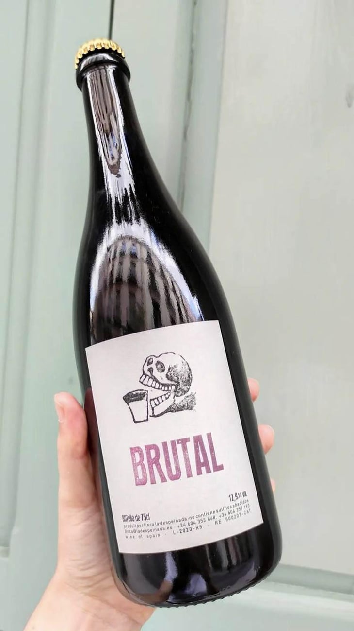 BRUTAL - Finca la Despeinada - petra-y-alex 