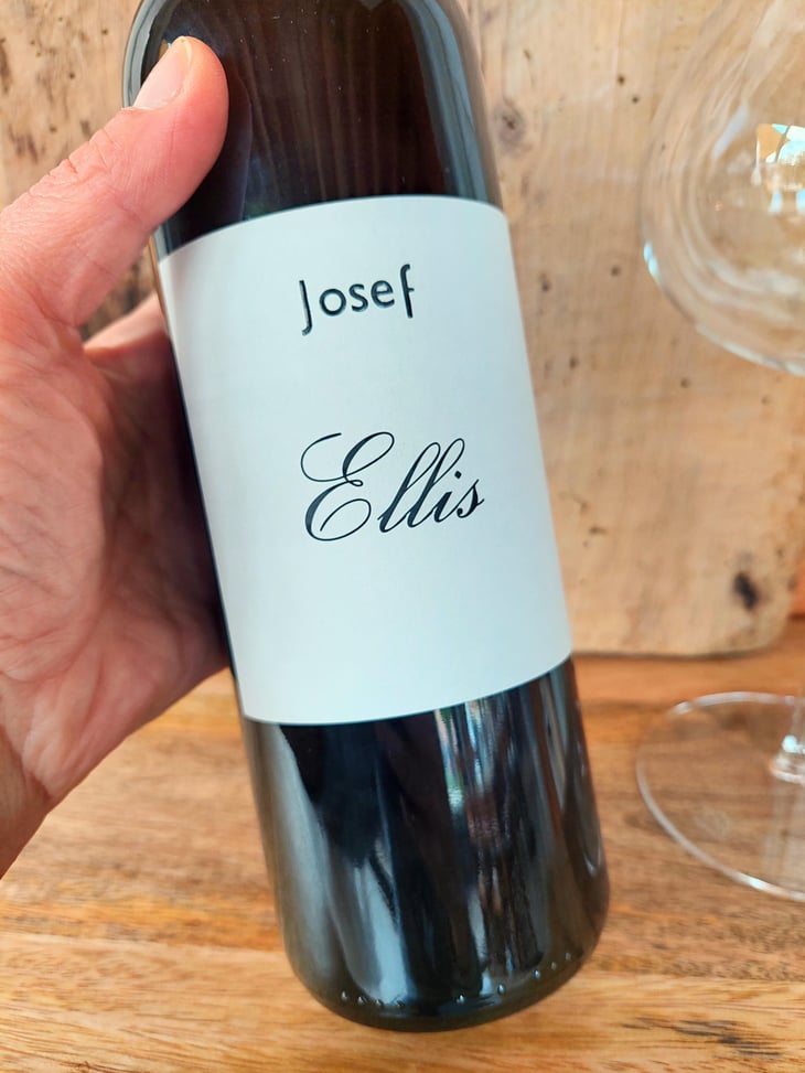 Ellis - Josef Wine - luca-francesconi -2018