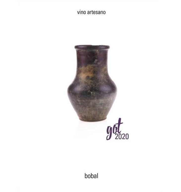 Got - Bodegas Gratias. Familia y Viñedos - ana-gomez-ivan-gomez-silvia-araque-y-jose-gomez 