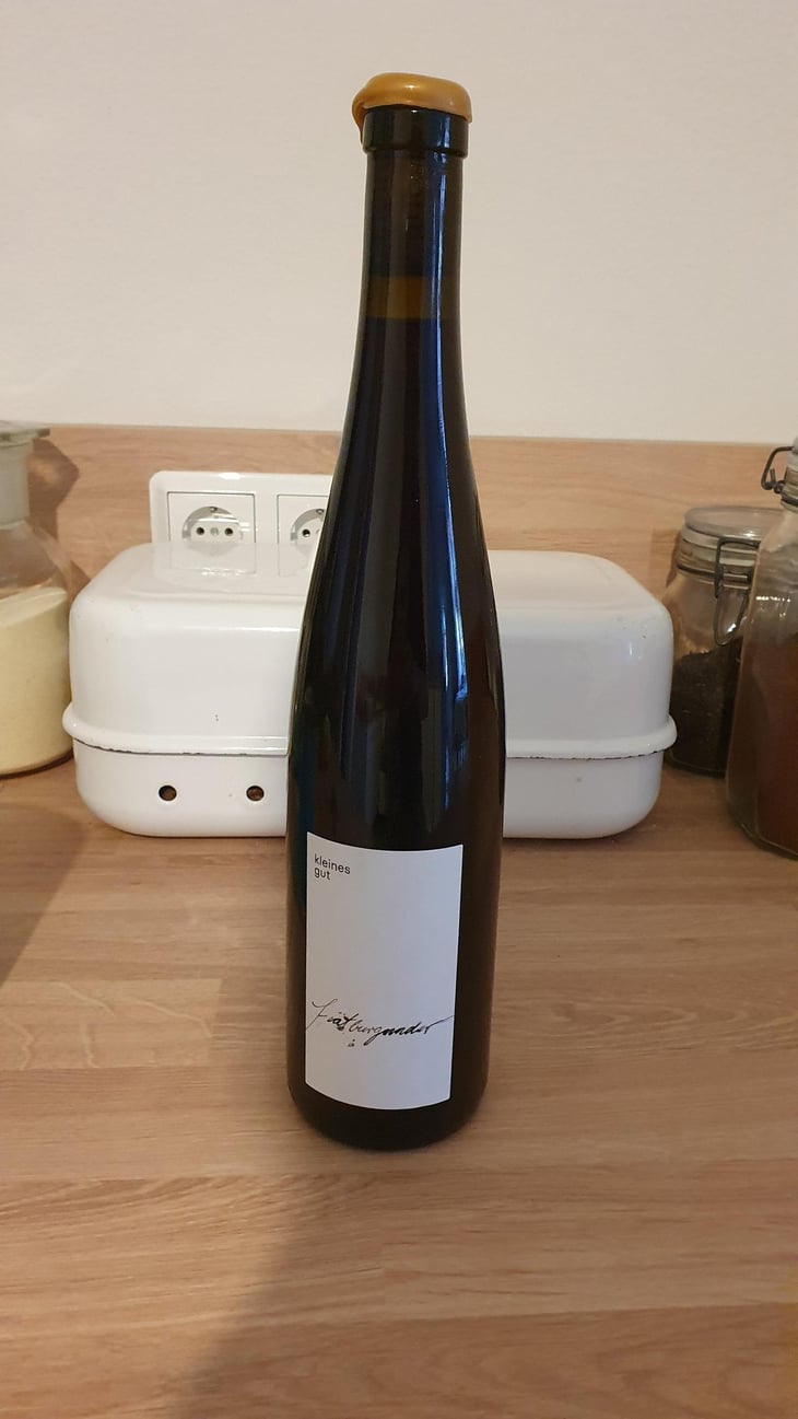 "Kleine Gärten" Spätburgunder - Kleines Gut - frederike-und-daniel -2022