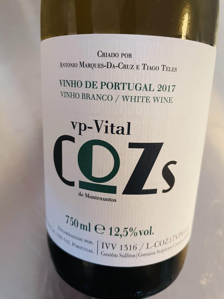 Cozs Vp-Vital - Quinta dos Cozinheiros - tiago-teles-and-antonio-marques-da-cruz -2017