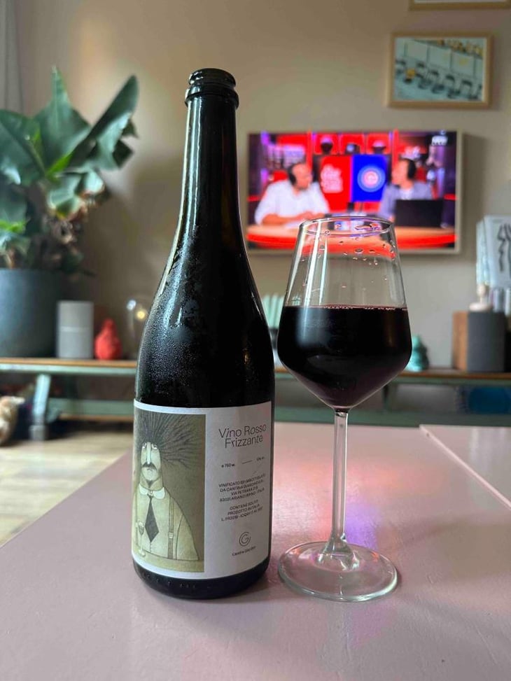 Vino Rosso frizzante - Cantina Giardino - antonio-di-gruttola-daniela-de-gruttola -2019