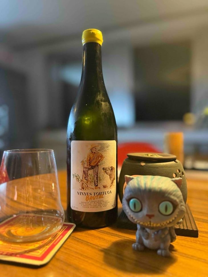 Brutal! Orange - Vinyes Tortuga - dido-jurriaan-4d -2023