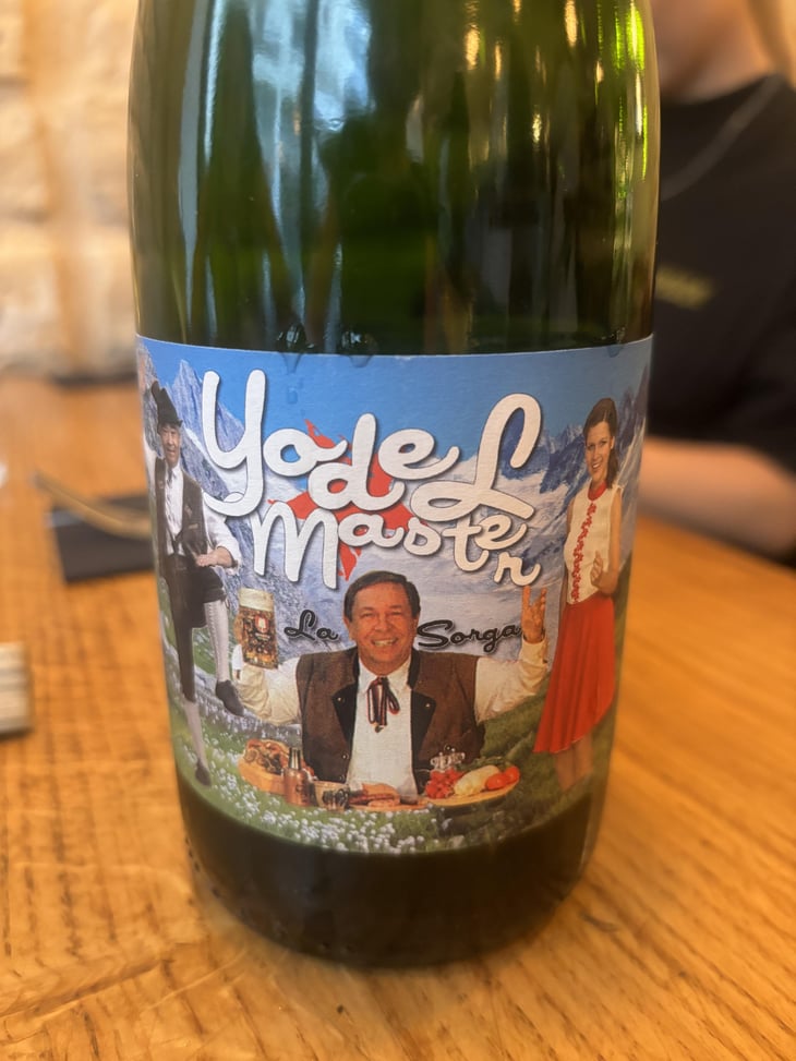 new wine - Raisin Test Domaine - raisin --