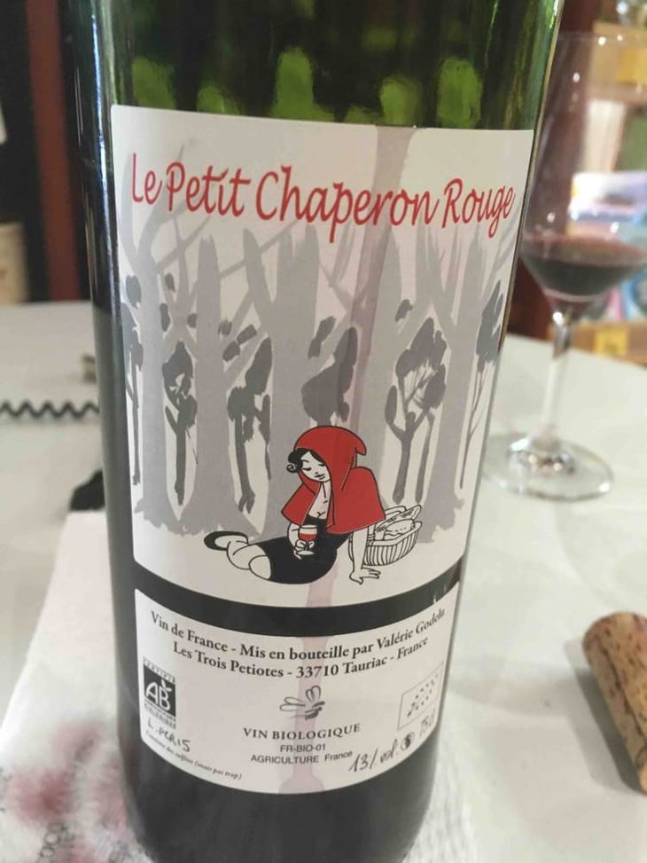 Le Petit Chaperon Rouge - Les Trois Petiotes - valerie-godelu 