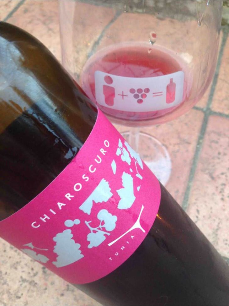 Chiaroscuro - Tunia - francesca-di-benedetto-chiara-innocenti 