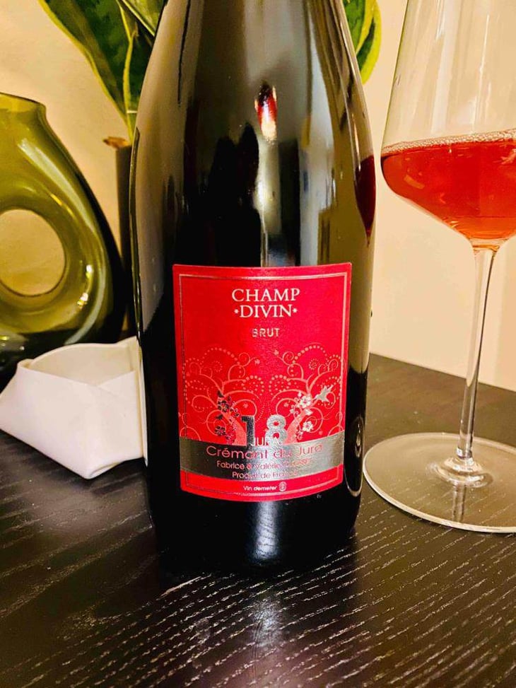 Cremant de Jura Brut - Champ Divin - fabrice-valerie-closset 