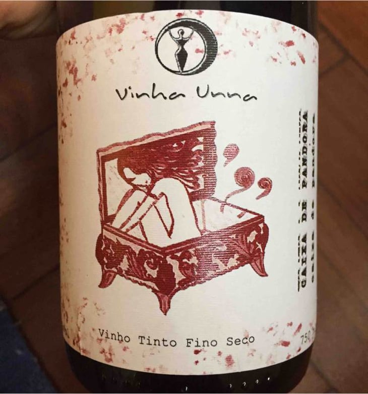 Caixa de Pandora - Vinha Unna - marina-santos 