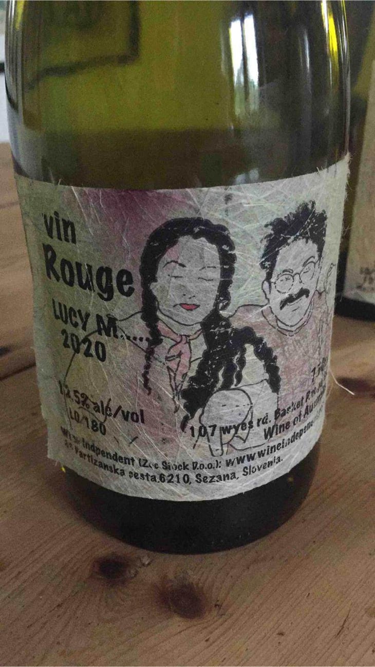 Vin Rouge - Lucy Margaux - anton-van-klopper 