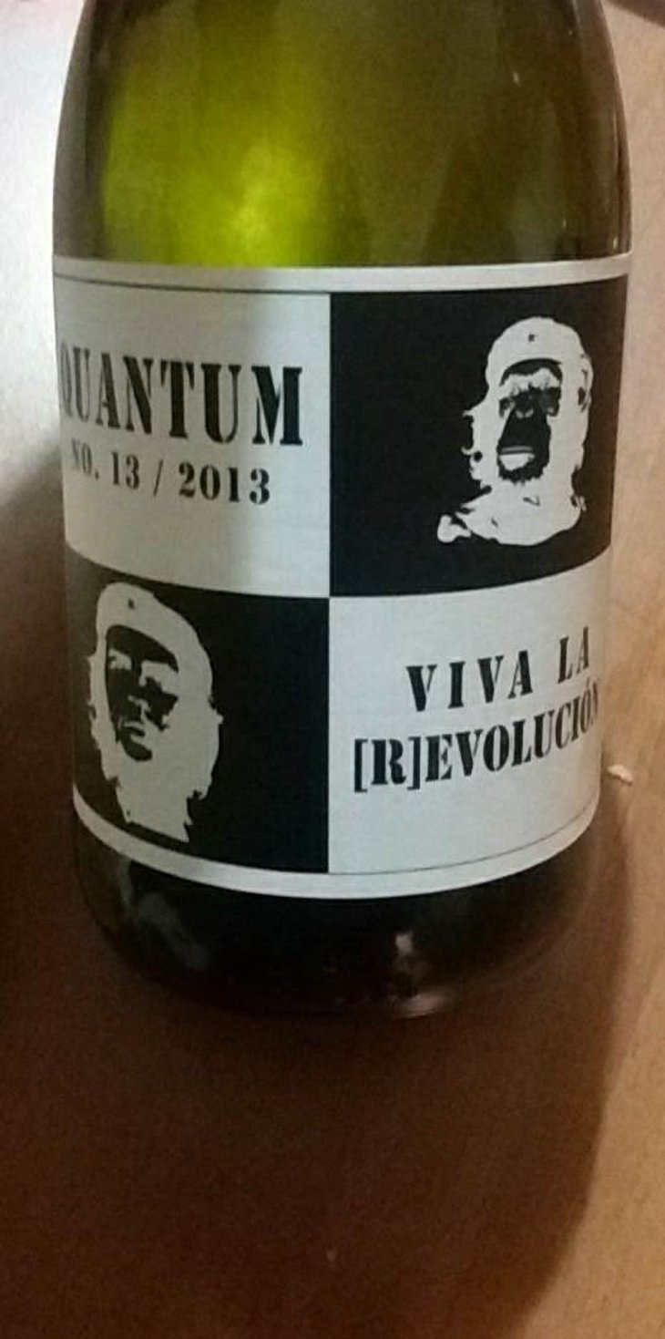 Viva La Revolución - Quantum Winery - florian-schuhmann-irschik-sq 