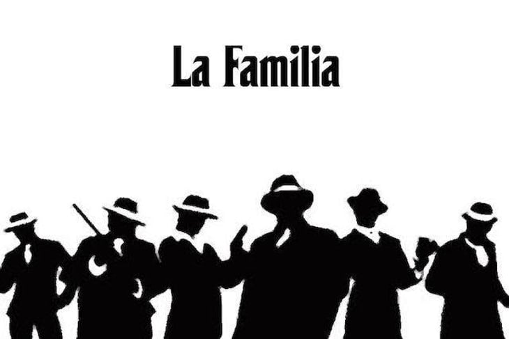 La Familia - Barranco Oscuro - manuel-lorenzo-valenzuela 