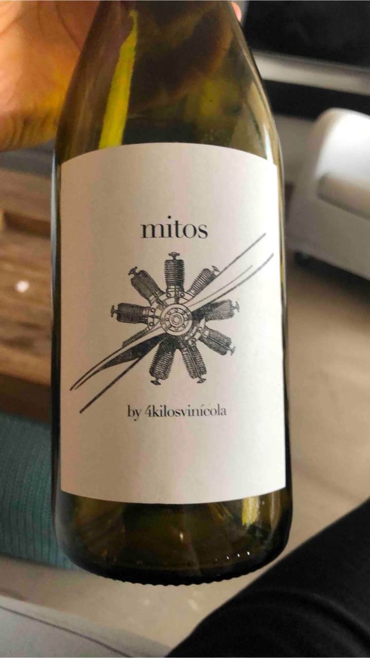 Mitos - Cuatro Kilos Vinicola - 4-kilos-vinicola 