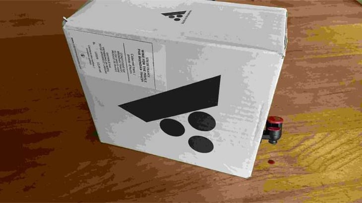 Wine For The People - Domaine Le Clocher - Les Vins de Sainte Anne - brendan-sean-tracey 