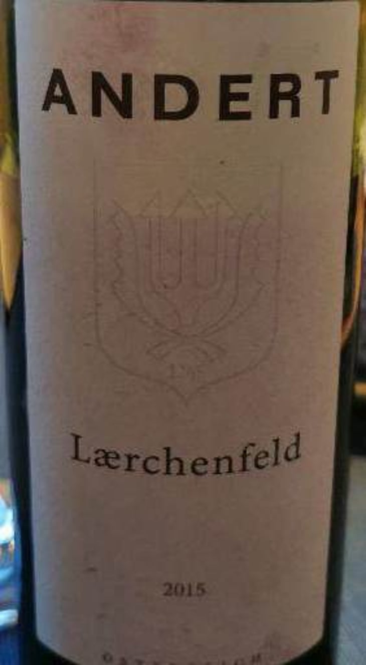 Lærchenfeld - Andert Wein - michael-erich-andert-wn 