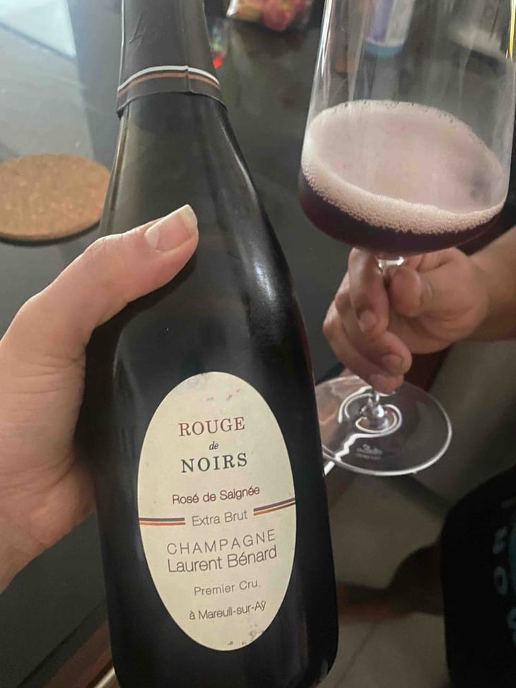 Rouge de noirs - Champagne Laurent Bénard - michelle-laurent-charles-benard -2020