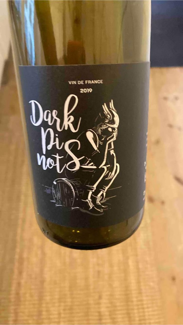 Dark Pinots - Yannick Meckert - yannick-meckert 