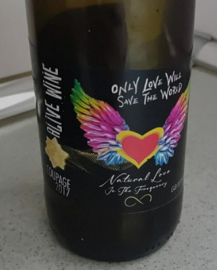 Coupage Macabeu - Solo El Amor Salvara Al Mundo - pablo-quiroga -2017