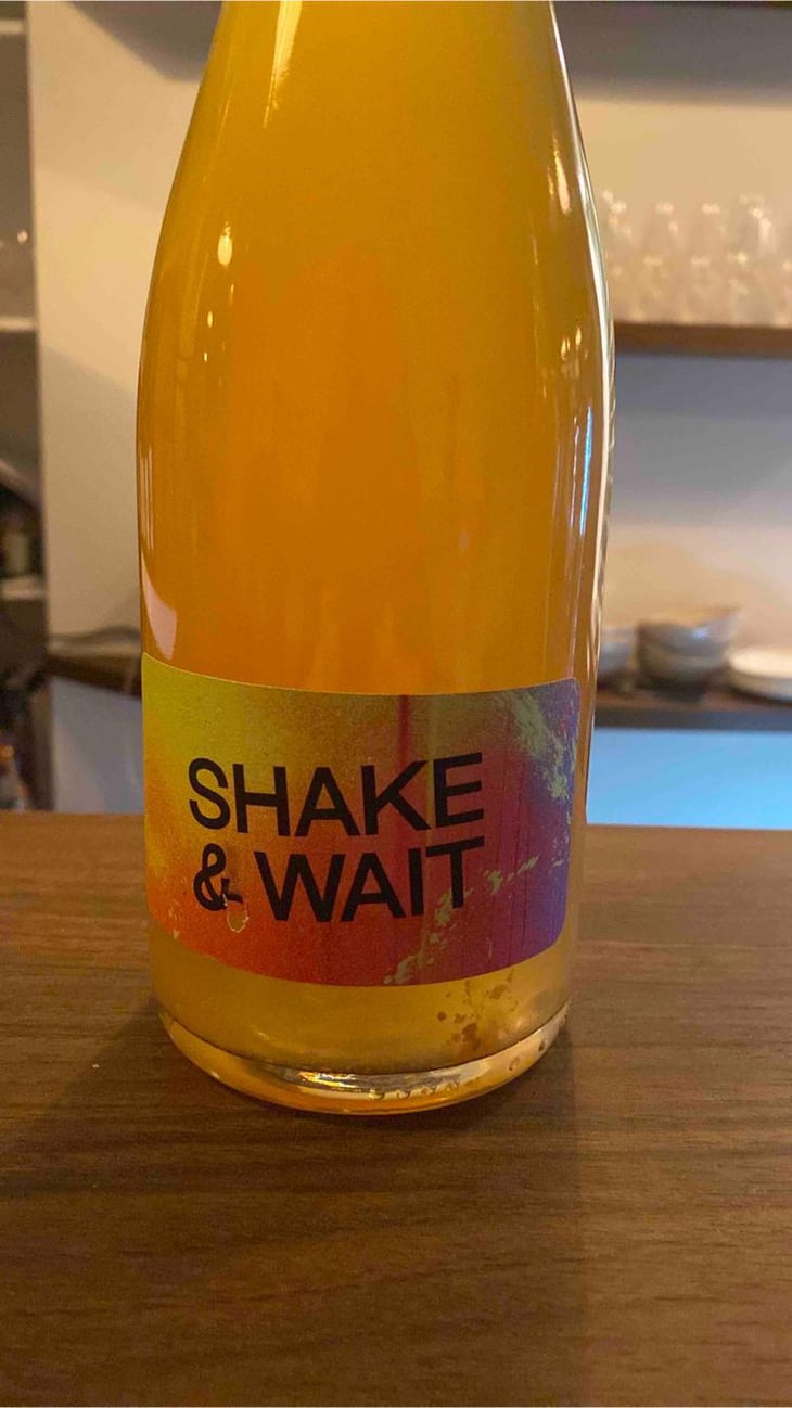 Shake & Wait Pet Nat Orange - Brand Bros - Weingut Brand - daniel-jonas-brand 