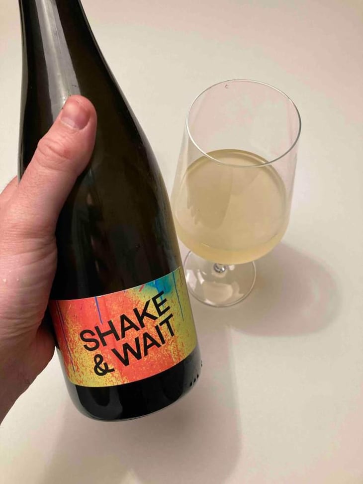 Shake & Wait Pet Nat White - Brand Bros - Weingut Brand - daniel-jonas-brand -2021