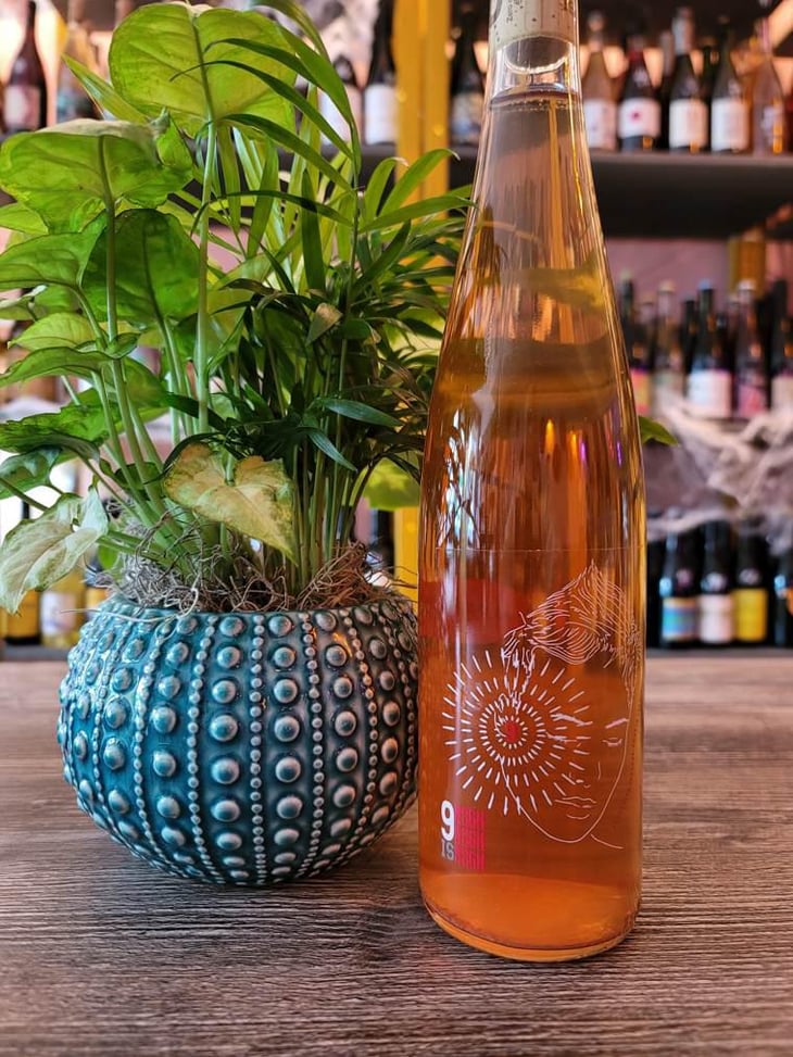 9 is Enough Orange - Valentina Passalacqua - valentina-passalacqua -2020