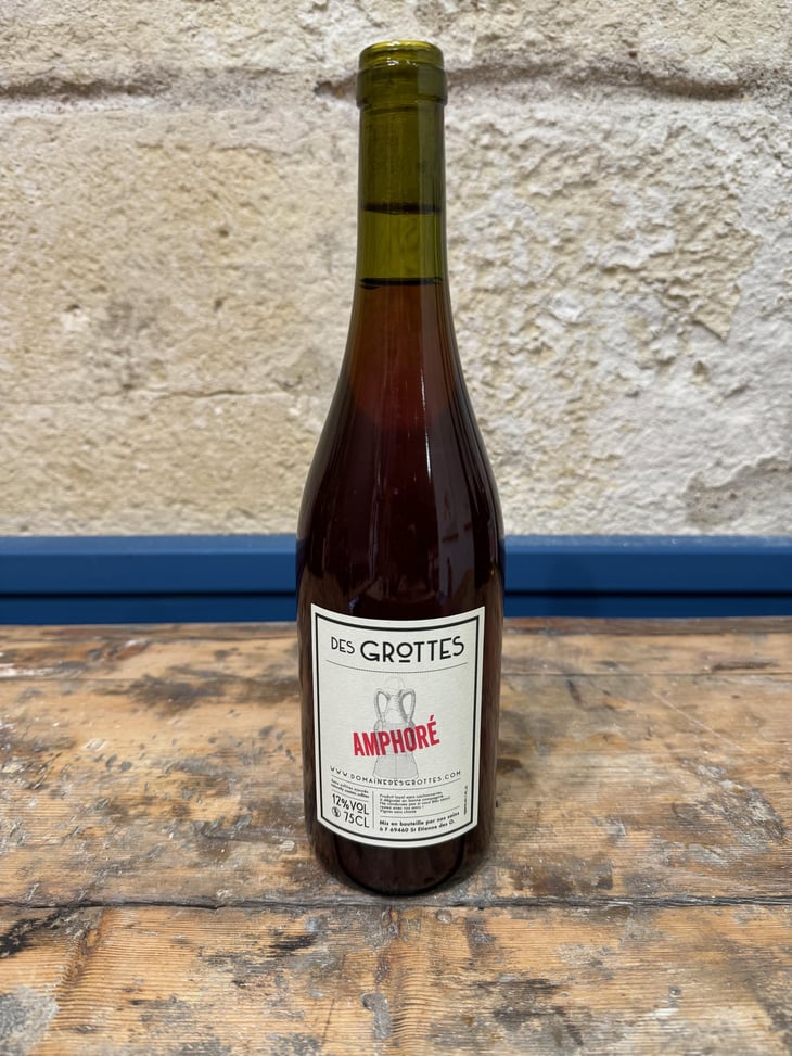 Amphoré - Domaine des Grottes - romain-des-grottes 