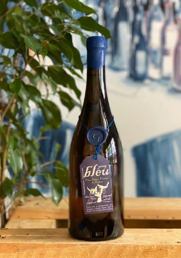 Bleu - Bodegas Garay - mario-garay-ana-gonzalez 