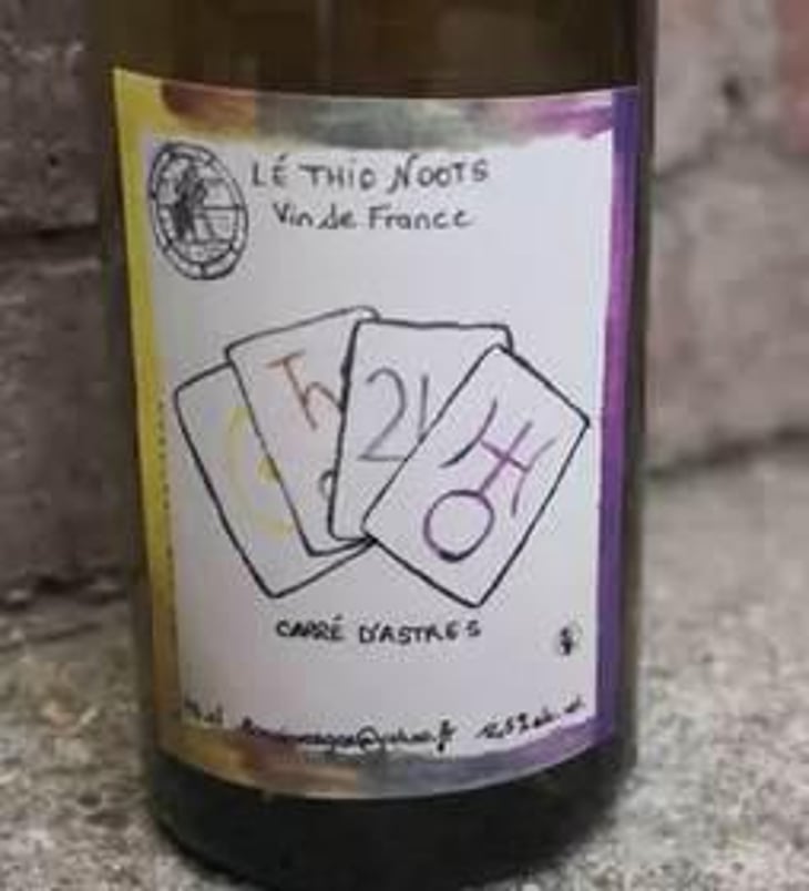 Carré d'Astres - Lé Thio Noots - romain-verger-lucie-faderne 